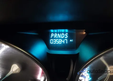 2019 Ford Fiesta Se z USA, uszkodzony, nr VIN 3FADP4BJ8KM114960